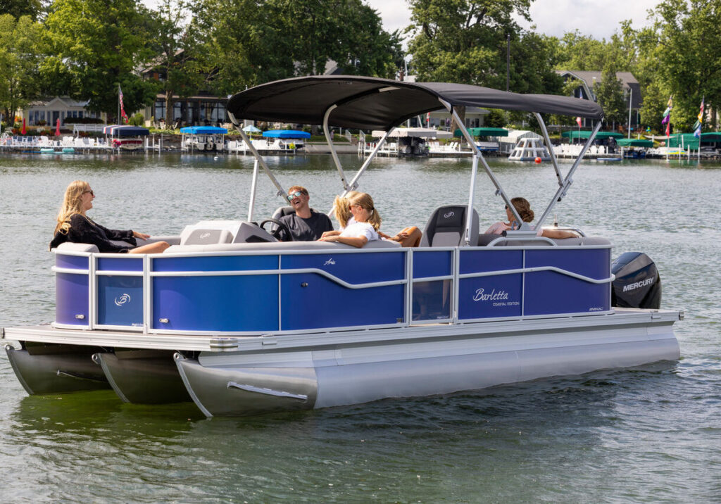 Barletta tri-toon pontoon rental on Lake Santeetlah