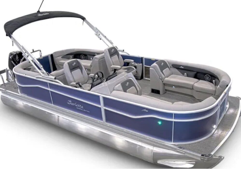 Barletta twin-toon pontoon rental at Santeetlah Marina